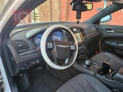 کرایسلەر 300